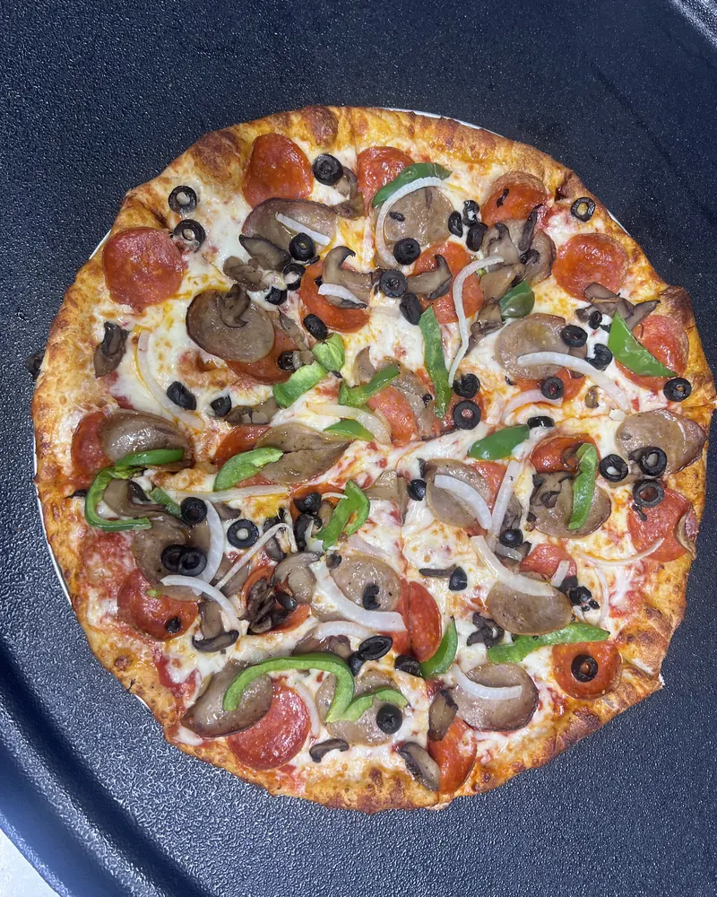 Sandbar Supreme pizza